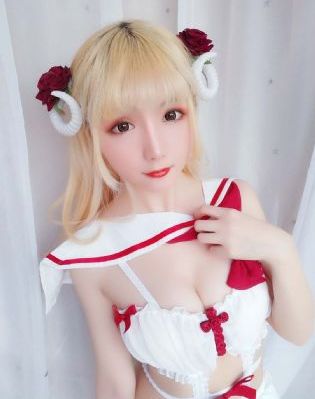 少妇被两个黑人3p喷水在线观看_DVD日本电影免费